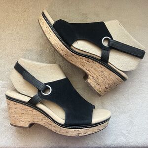NEW Clarks Giselle Sea Wedge Black Suede Sandal Women’s 11 Cork Platform Casual